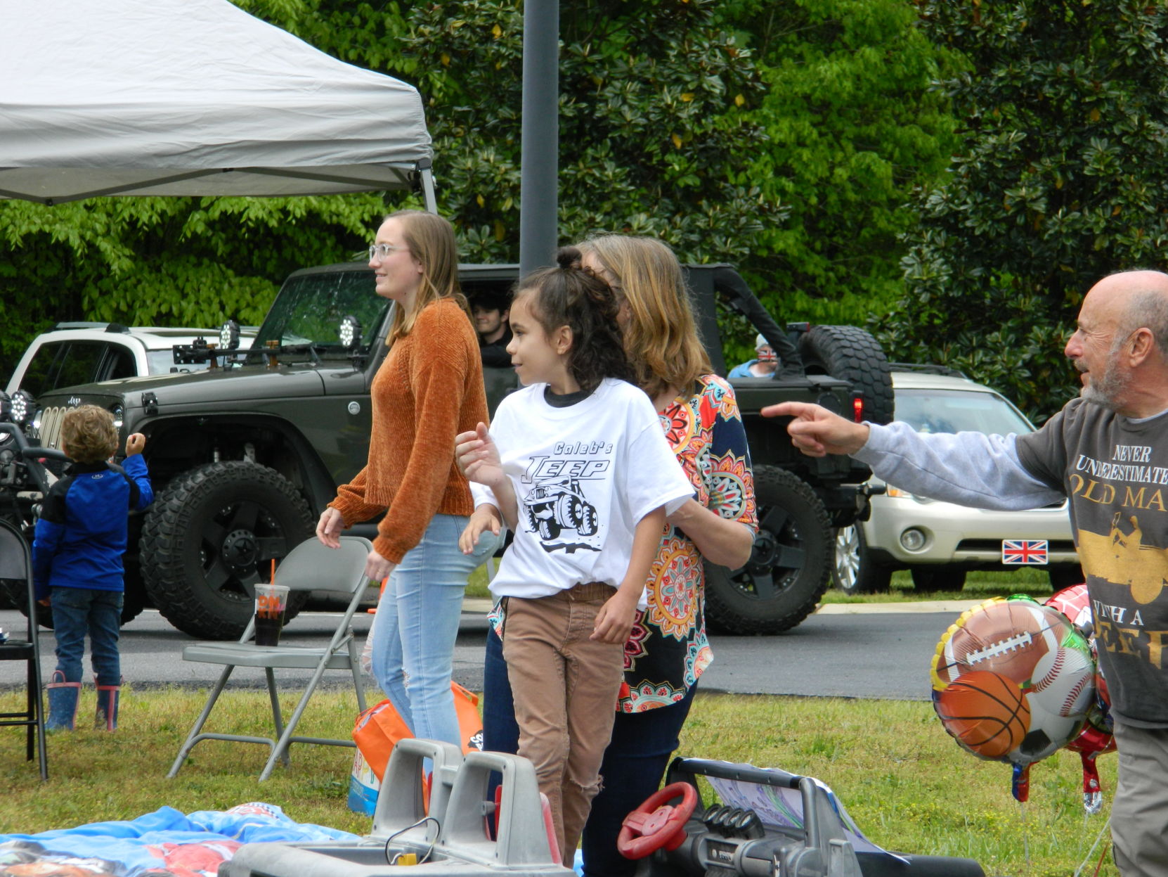 Troutman Jeep parade (70).JPG